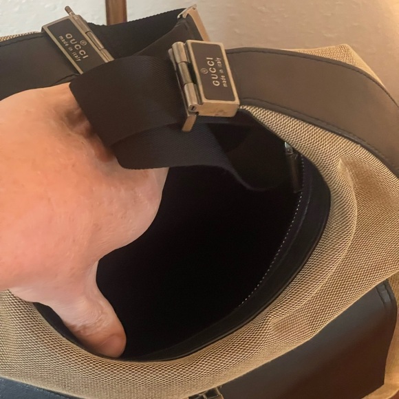 Gucci Beige and Black Shoulder Bag - Picture 3 of 6